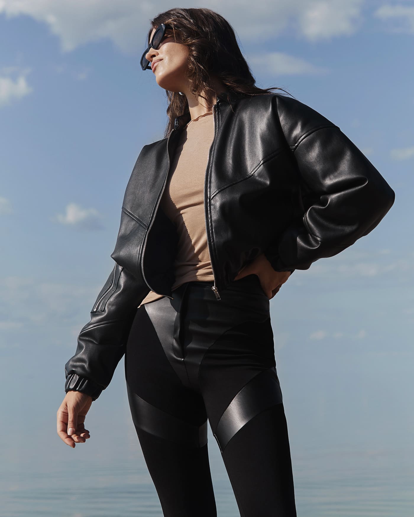 Куртка бомбер жіночий шкіряний к-017 чорний