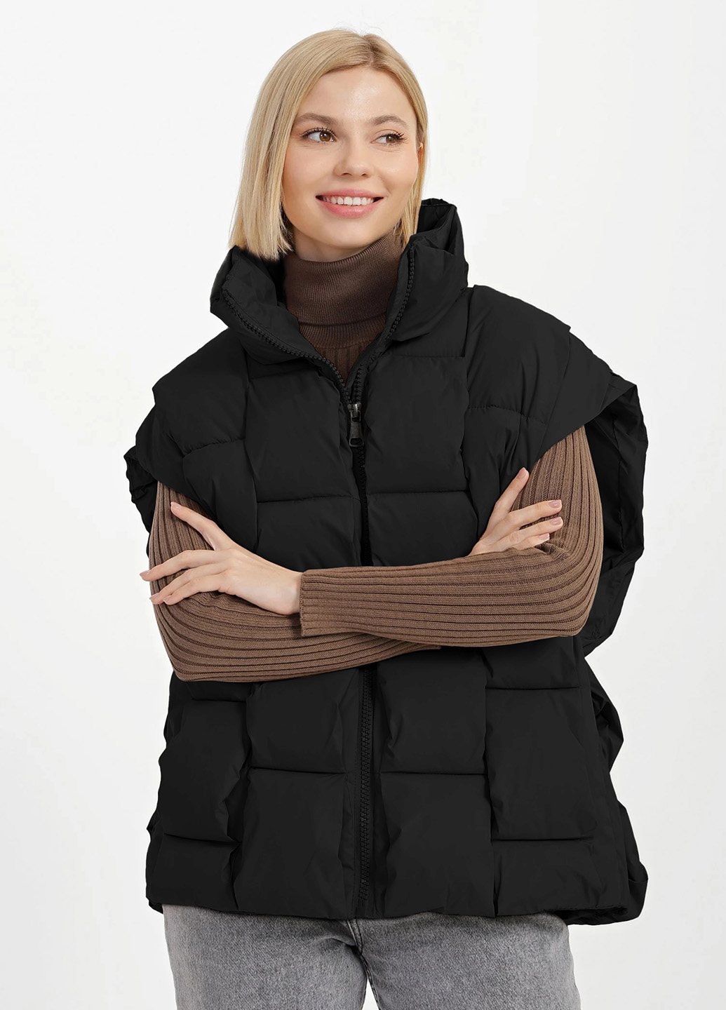 Жилет фактурний з вітрозахисною підкладкою v-01 чорний